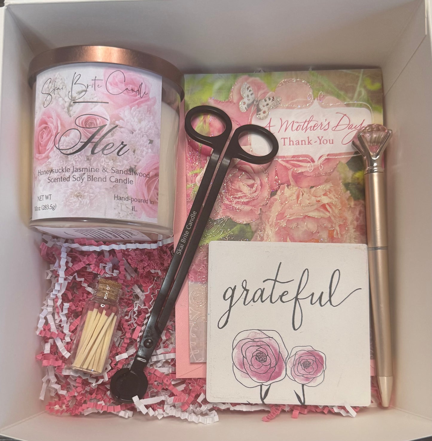 Mother’s Day Gift Set– Honeysuckle Jasmine & Asian Sandalwood Candle & Wax Melts | Floral & Elegant